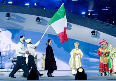 Closing ceremony: Vittozzi and Ghiotto carry the flag for a record-breaking team