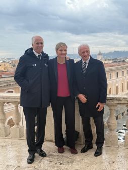 9b0c5569 66c7 4cd3 b146a4ab72f7aa