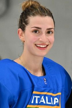 foto di Kristin DELLA ROVERE