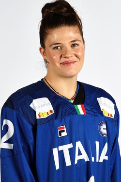 Sara KANEPPELE