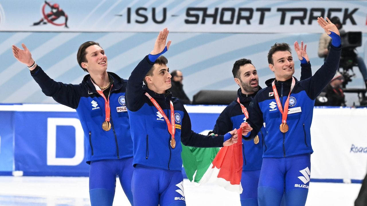 Dominio azzurro nel test event olimpico di Milano: staffetta maschile in trionfo, sette podi per la Nazionale