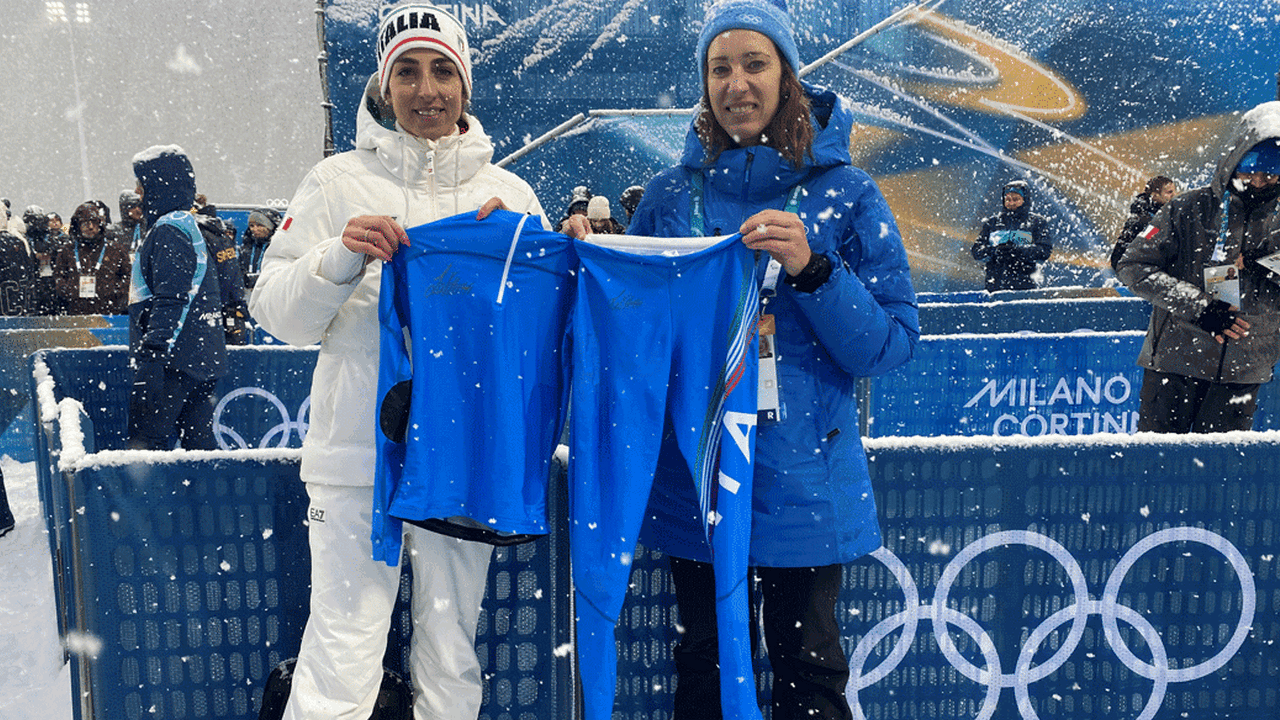 La tuta di Lisa Vittozzi e i bastoncini di Federico Pellegrino nel Museo Olimpico di Losanna